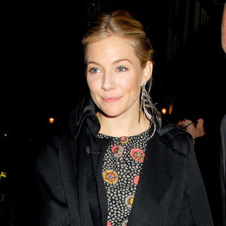 Sienna Miller Leaving The Theatre Royal Haymarket After Performing in 'Flare Path' - wenn5625148