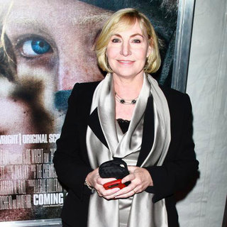 Leslie Holleran in Focus Features Presents A Special Screening of 'Hanna' - Arrivals