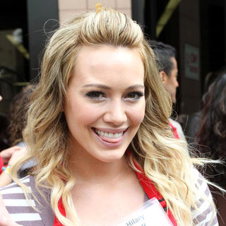 Hilary Duff in Los Angeles Mission Easter for The Homeless