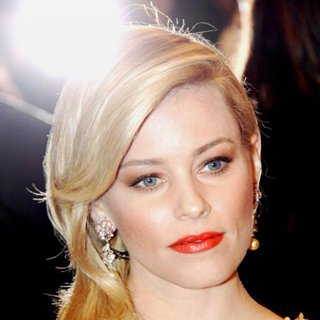 Elizabeth Banks in Alexander McQueen: Savage Beauty Costume Institute Gala