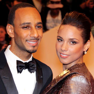 Swizz Beatz, Alicia Keys in Alexander McQueen: Savage Beauty Costume Institute Gala