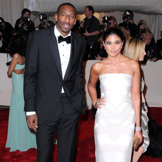 Amar'e Stoudemire, Rachel Roy in Alexander McQueen: Savage Beauty Costume Institute Gala