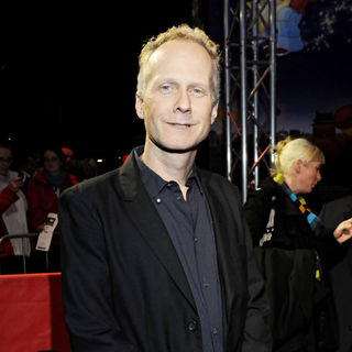 Niels Arden Oplev