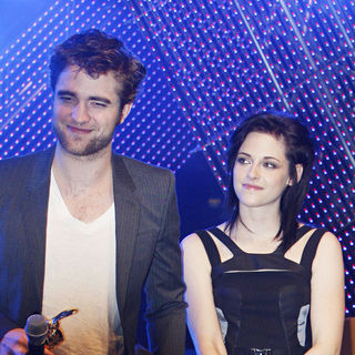 Robert Pattinson, Kristen Stewart in The annual HBV Jugendtreff concert event