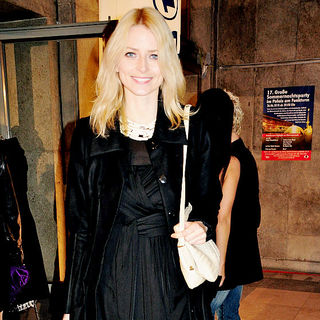Eva Padberg in 19th Annual Echo Awards 2010 - Red carpet arrivals