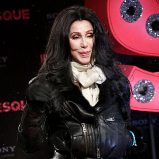 Cher in The German Premiere of "Burlesque" - wenn9009860