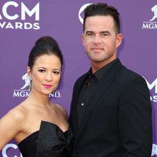 Catherine Werne, David Nail in 48th Annual ACM Awards - Arrivals