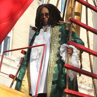 Whoopi Goldberg in 86th Annual Macy's Thanksgiving Day Parade