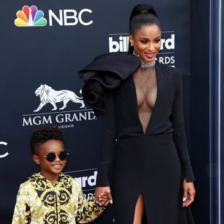 2019 Billboard Awards - Red Carpet Arrivals