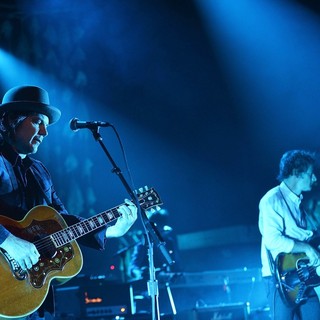 Jeff Tweedy, John Stirratt, Wilco in Wilco Performing Live in Concert