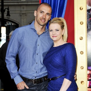 Mark Wilkerson, Melissa Joan Hart in Los Angeles Premiere of The Incredible Burt Wonderstone