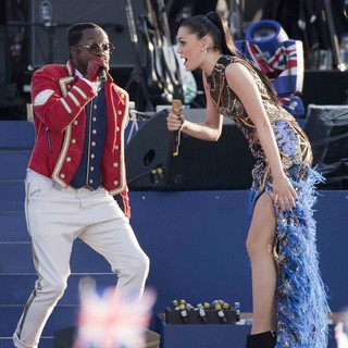 will.i.am, Jessie J in The Diamond Jubilee Concert