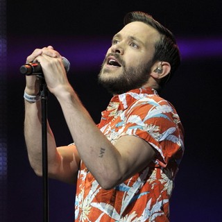 Will Young Performing at BT London Live - will-young-performing-01