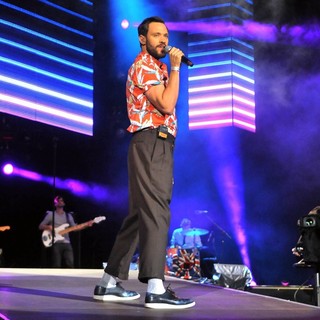Will Young Performing at BT London Live - will-young-performing-06