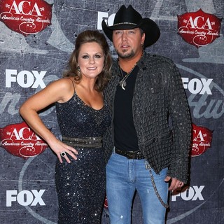 Jessica Williams (II), Jason Aldean in 2012 American Country Awards - Arrivals