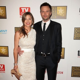Sarah Williams, Joel McHale in 2012 Critics' Choice TV Awards - Arrivals