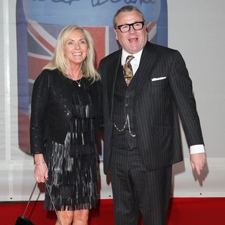 Elaine Winstone, Ray Winstone in The BRIT Awards 2012 - Arrivals