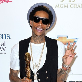 Wiz Khalifa in 2012 Billboard Music Award - Press Room