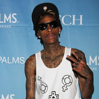 Wiz Khalifa Performs at Ditch Fridays