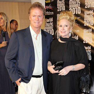 Rick Hilton, Kathy Hilton in 2010 World Music Awards - Arrivals