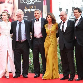Evan Rachel Wood, Philip Seymour Hoffman, George Clooney, Marisa Tomei, Paul Giamatti, Grant Heslov in 68th Venice Film Festival - Day 1 - The Ides of March - Red Carpet