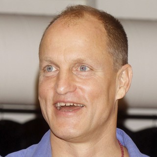 Woody Harrelson in Meet and Greet with The Cast of Bullet for Adolf