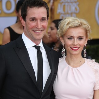 Noah Wyle, Sara Wells in 19th Annual Screen Actors Guild Awards - Arrivals