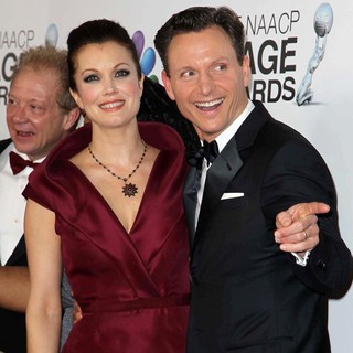 Bellamy Young, Tony Goldwyn in The 44th NAACP Image Awards