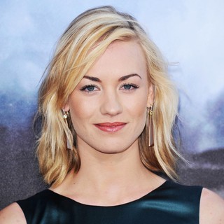 Cowboys and Aliens Premiere - Arrivals