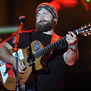 Zac Brown Band Perform Live in Concert - zac-brown-band-perform-live-in-concert-04