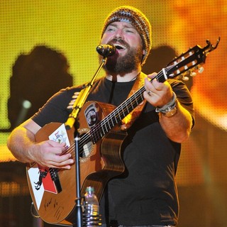 Zac Brown Band Perform Live in Concert - zac-brown-band-perform-live-in-concert-11