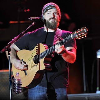 Zac Brown Band Perform Live in Concert - zac-brown-band-perform-live-in-concert-12