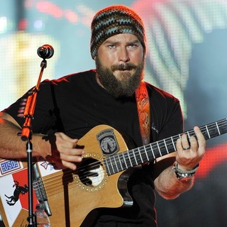 Zac Brown Band Perform Live in Concert - zac-brown-band-perform-live-in-concert-13
