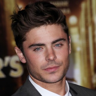 Zac Efron in Los Angeles Premiere of New Year's Eve