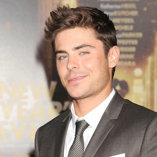 Zac Efron in Los Angeles Premiere of New Year's Eve