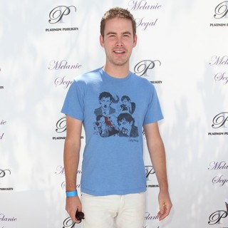 Zach Cregger in Melanie Segal's MTV VMA Retreat - Day 2