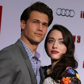 Kat Dennings in Iron Man 3 Los Angeles Premiere - Arrivals - zano-dennings-premiere-iron-man-3-01