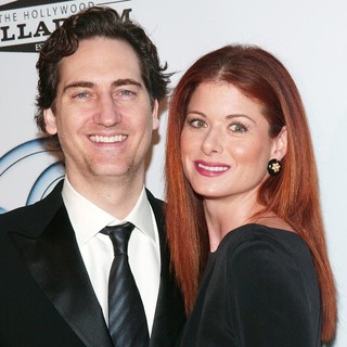 Daniel Zelman, Debra Messing in 20th Annual Producers Guild Awards