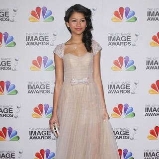 Zendaya Coleman in The 43rd Annual NAACP Awards - Arrivals