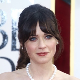 Zooey Deschanel in 70th Annual Golden Globe Awards - Arrivals