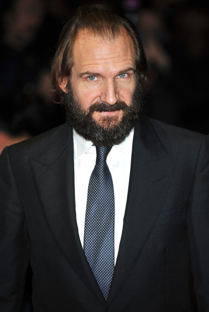 ralph fiennes plays coy on his rumored blofeld role in 