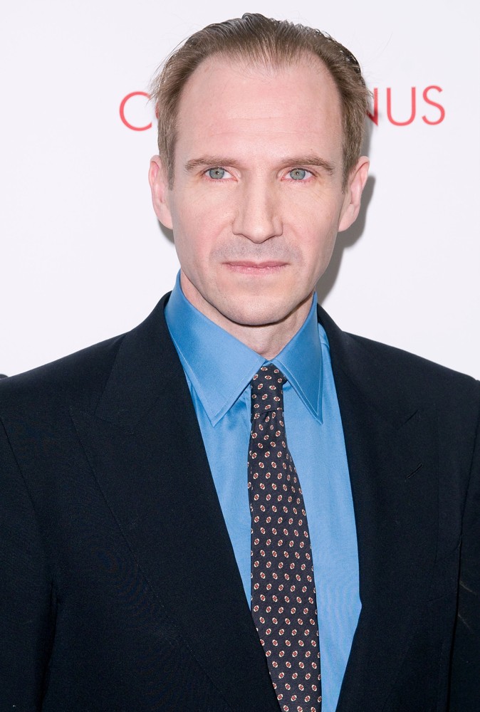 a review of coriolanus a movie by ralph fiennes Plot: coriolanus (ralph fiennes), rome's greatest warrior, is stabbed in the back by the machinations of the senate and banished having sworn venge. a review of coriolanus a movie by ralph fiennes Plot: coriolanus (ralph fiennes), rome's greatest warrior, is stabbed in the back by the machinations of the senate and banished having sworn venge.