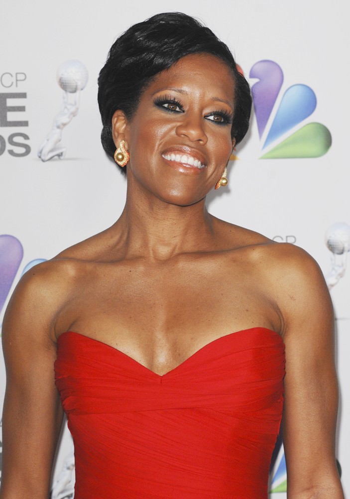 Regina King Regina King Picture 44 - The 43rd Annual NAACP Awards - Arrivals