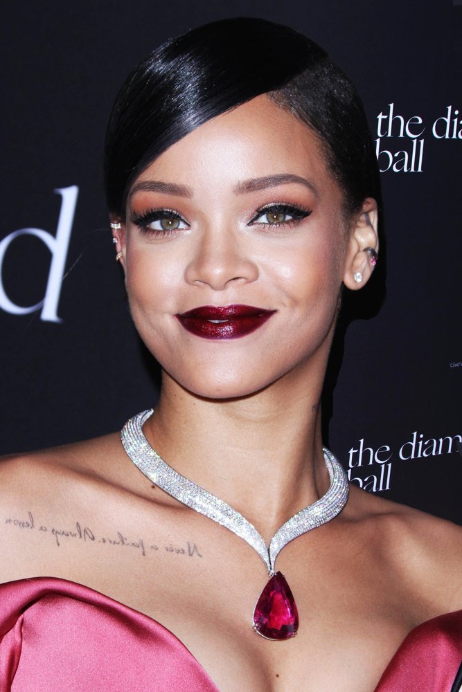 Reelkiddymov Rihanna Picture 964 - Rihanna's First Annual Diamond Ball Benefitting ...