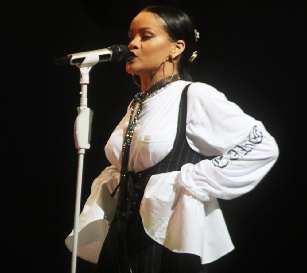 Rihanna Live At Global Citizen Festival 2016