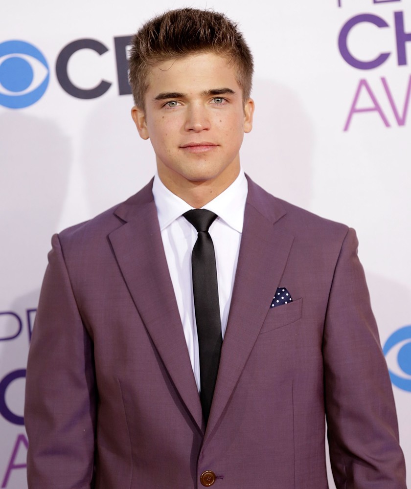 river-viiperi-people-s-choice-awards-2013-02.jpg