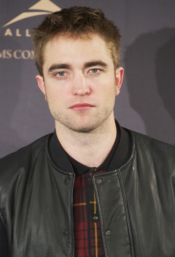 Robert Pattinson