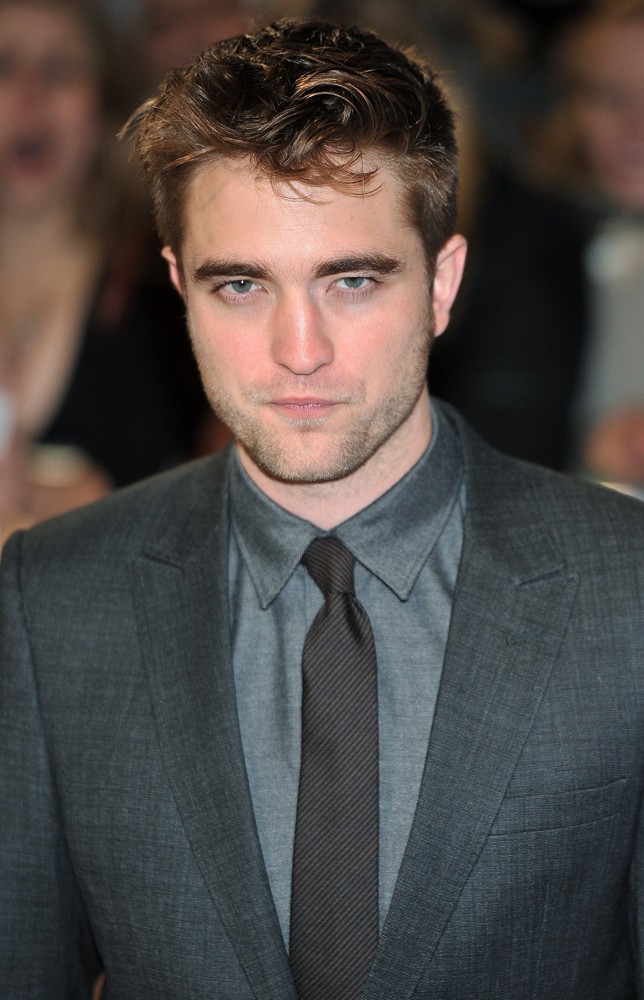 The Twilight Saga's Breaking Dawn Part I UK Film Premiere - Arrivals
