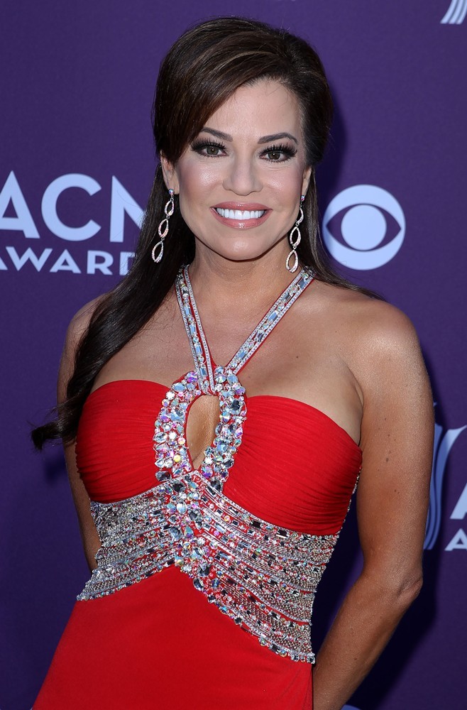 Robin Meade Picture 1 2012 ACM Awards Arrivals