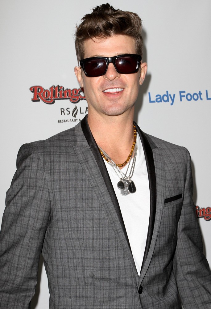 Robin Thicke Pics